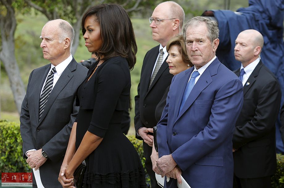 各國領(lǐng)導(dǎo)人退休后都干啥？小布什刷盤布朗教書