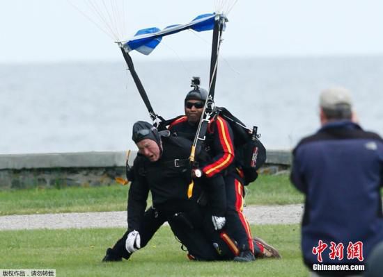 普京電賀老布什90歲誕辰 感謝其對俄美關(guān)系貢獻