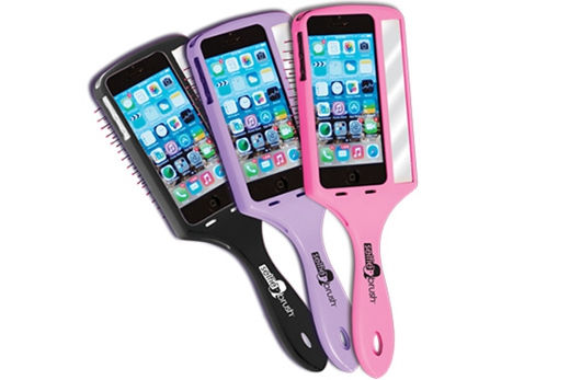 圖為美國公司推出的自拍美發(fā)梳。