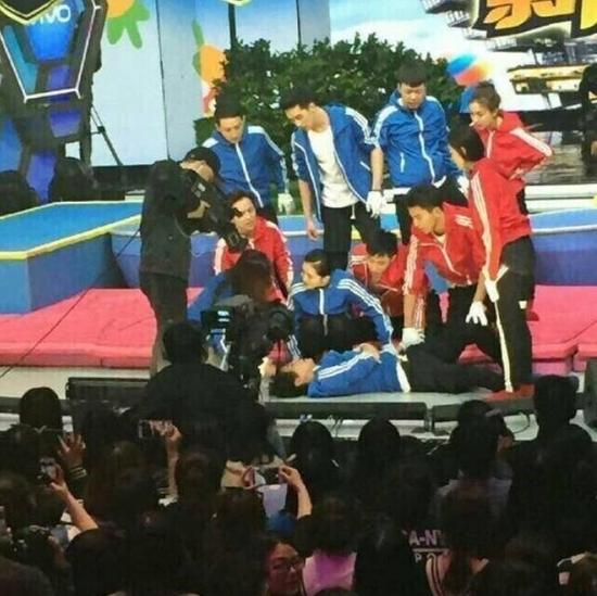 黃致列玩游戲受傷 黃致列玩游戲受傷