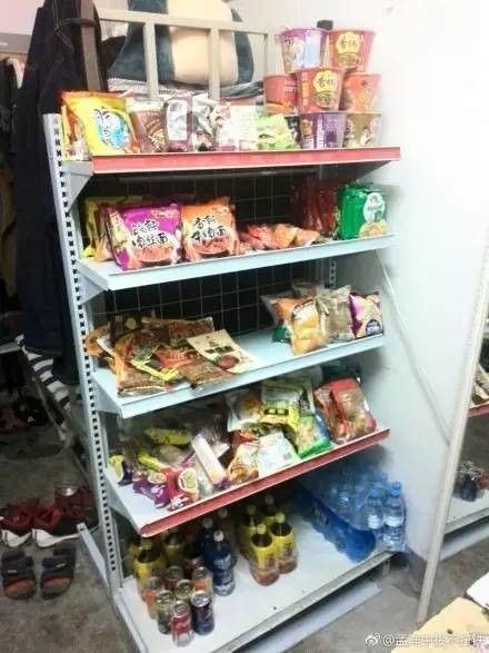 這個(gè)學(xué)校的男生宿舍火了！女同學(xué)都喊著要嫁