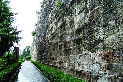 　　東水關(guān)處的城墻。資料圖片