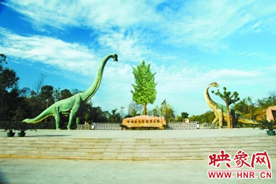 美不勝收 爬山、游園、賞奇觀（組圖）