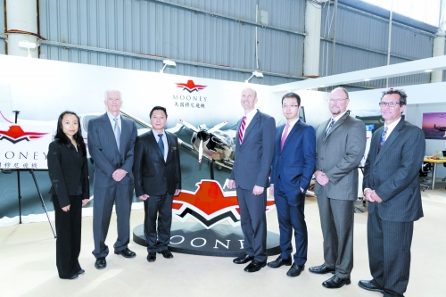 　　在今年的珠海航展上,河南人民看到一個(gè)熟悉的國(guó)際飛機(jī)品牌——美國(guó)穆尼飛機(jī)。