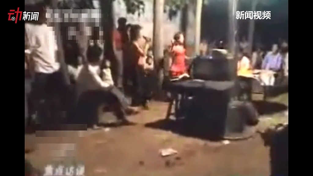 文化部嚴查農(nóng)村脫衣舞 揭秘其背后利益鏈