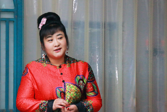 主持人香香在電視劇《嘿，真不是鬧著玩的》飾演大白鵝